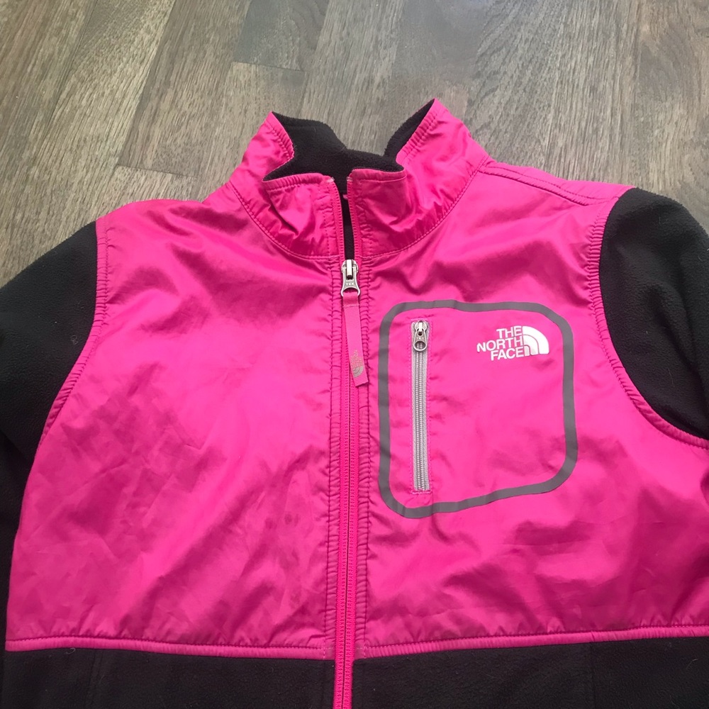 Girls North Face fleece, large